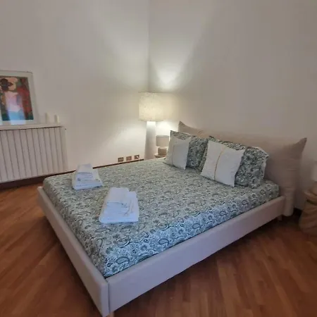 Casa Théméo - Centro Intra *