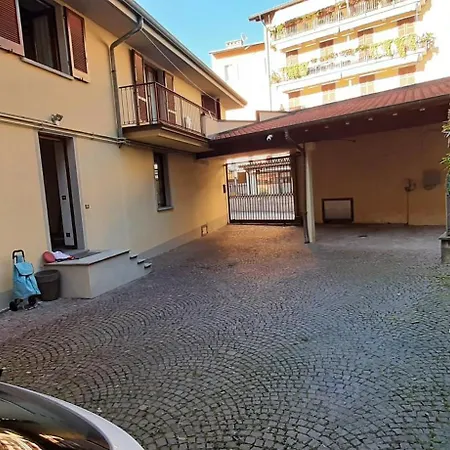 Casa Théméo - Centro Intra *