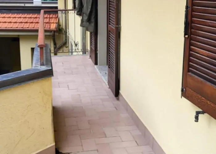 Casa Themeo - Centro Citta Intra Вербания