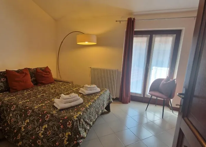 Дом отдыха Casa Themeo - Centro Citta Intra Вербания