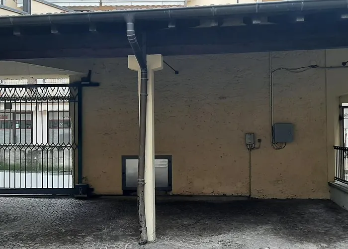 Casa Themeo - Centro Citta Intra Σπίτι διακοπών Βερμπάνια